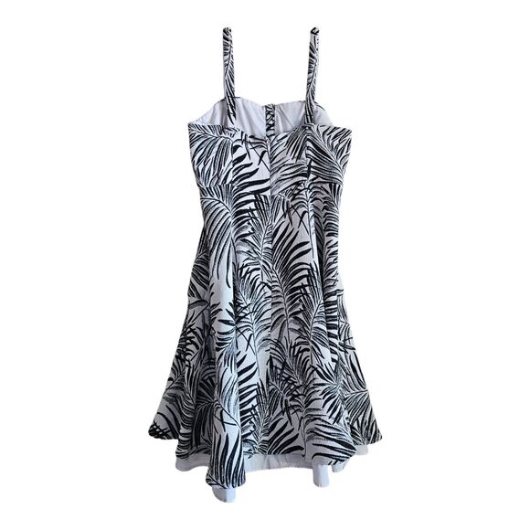 ANTHROPOLOGIE HUTCH Women 14 Aidy Sun Dress Black White Palm Leaves Flare AS IS - Picture 9 of 10